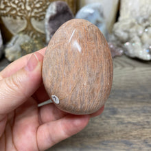 Load image into Gallery viewer, Peach Moonstone Palm Stone #07
