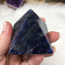 将图像加载到图库查看器中,Sodalite Pyramid