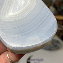 Bild in Galerie-Viewer laden, Agate Reindeer Head