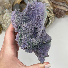 将图像加载到图库查看器中,Grape Agate Botryoidal Purple Chalcedony #05