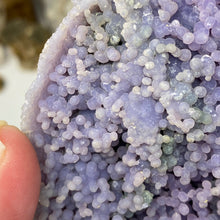 将图像加载到图库查看器中,Grape Agate Botryoidal Purple Chalcedony #05