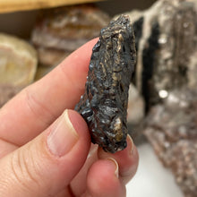 Bild in Galerie-Viewer laden, Botryoidal Hematite #02