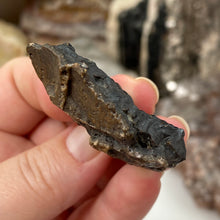 Bild in Galerie-Viewer laden, Botryoidal Hematite #02