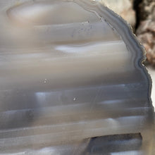 将图像加载到图库查看器中,Natural Large Agate Slice #04