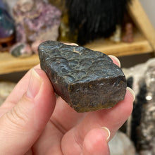 Bild in Galerie-Viewer laden, Botryoidal Hematite #19