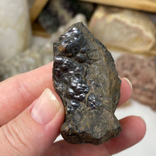 Bild in Galerie-Viewer laden, Botryoidal Hematite #25