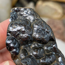 Bild in Galerie-Viewer laden, Botryoidal Hematite #25