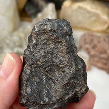 Bild in Galerie-Viewer laden, Botryoidal Hematite #27