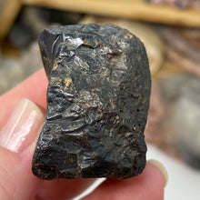 Bild in Galerie-Viewer laden, Botryoidal Hematite #29