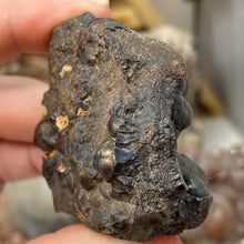 Bild in Galerie-Viewer laden, Botryoidal Hematite #36