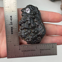 Bild in Galerie-Viewer laden, Botryoidal Hematite #39