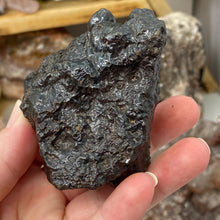 Bild in Galerie-Viewer laden, Botryoidal Hematite #40