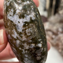 Cargar imagen en el visor de la galería, Ocean Jasper Palm Stone #26