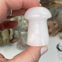 Carica l'immagine nel visualizzatore di Gallery, Pink Calcite / Mangano Calcite Mushroom #03