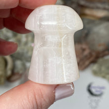 将图像加载到图库查看器中,Pink Calcite / Mangano Calcite Mushroom #04