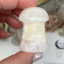 将图像加载到图库查看器中,Pink Calcite / Mangano Calcite Mushroom #05
