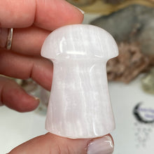 将图像加载到图库查看器中,Pink Calcite / Mangano Calcite Mushroom #08