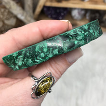 将图像加载到图库查看器中,Malachite Semi Polished Slab