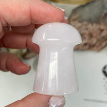 将图像加载到图库查看器中,Pink Calcite / Mangano Calcite Mushroom #08