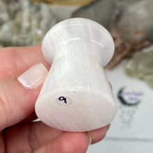 将图像加载到图库查看器中,Pink Calcite / Mangano Calcite Mushroom #09