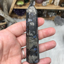 Carica l'immagine nel visualizzatore di Gallery, Llanite Tower 96x21mm