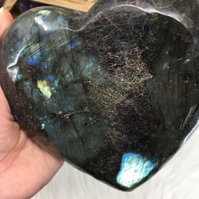 Load image into Gallery viewer, Labradorite Heart Bowl