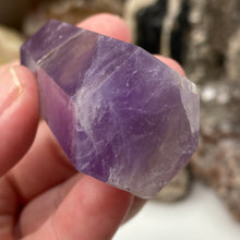 Bild in Galerie-Viewer laden, Amethyst Tower