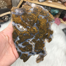 Chargez l'image dans la visionneuse de la galerie, Golden Plume Agate Un-Polished Rough #02