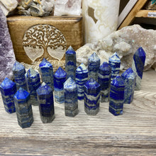 Bild in Galerie-Viewer laden, Lapis Lazuli 2-3" Towers