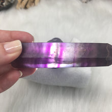 将图像加载到图库查看器中,<transcy>萤石塔#19</transcy>