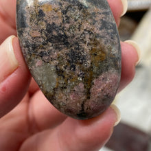 将图像加载到图库查看器中,<transcy>蔷薇辉石自由形态马达加斯加 #01</transcy>