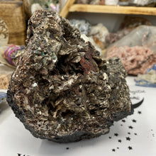 Bild in Galerie-Viewer laden, Black Tourmaline with Muscovite Rough #01