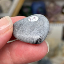 将图像加载到图库查看器中,Picasso 1" Heart #24