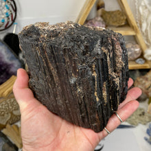 Bild in Galerie-Viewer laden, Black Tourmaline with Muscovite Rough #01
