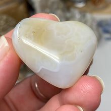 Chargez l'image dans la visionneuse de la galerie, Dendritic Agate Heart #19