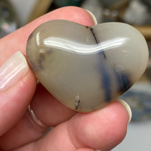 Chargez l'image dans la visionneuse de la galerie, Dendritic Agate Heart #16