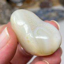 Chargez l'image dans la visionneuse de la galerie, Dendritic Agate Heart #11