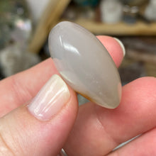 Chargez l'image dans la visionneuse de la galerie, Dendritic Agate Heart #08