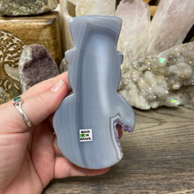 Load image into Gallery viewer, Druzy Agate Snowman #04 with Amethyst