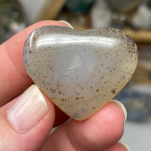 Chargez l'image dans la visionneuse de la galerie, Dendritic Agate Heart #06