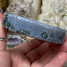 Load image into Gallery viewer, Druzy Agate Snowman #02
