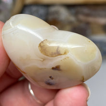 Load image into Gallery viewer, Dendritic Agate Heart #04