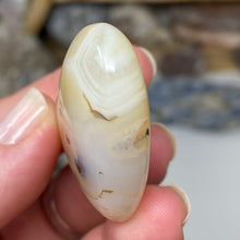 Load image into Gallery viewer, Dendritic Agate Heart #04