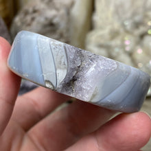Load image into Gallery viewer, Druzy Agate Snowman #01 ~ with Light Amethyst Hue