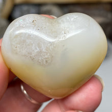 Chargez l'image dans la visionneuse de la galerie, Dendritic Agate Heart #01
