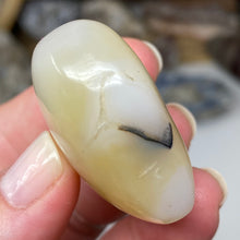 Chargez l'image dans la visionneuse de la galerie, Dendritic Agate Heart #01