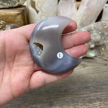 将图像加载到图库查看器中,Druzy Agate Moon #01