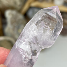 Load image into Gallery viewer, Vera Cruz Amethyst Point #16