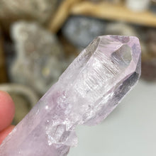 Load image into Gallery viewer, Vera Cruz Amethyst Point #16