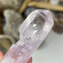 Load image into Gallery viewer, Vera Cruz Amethyst Point #16